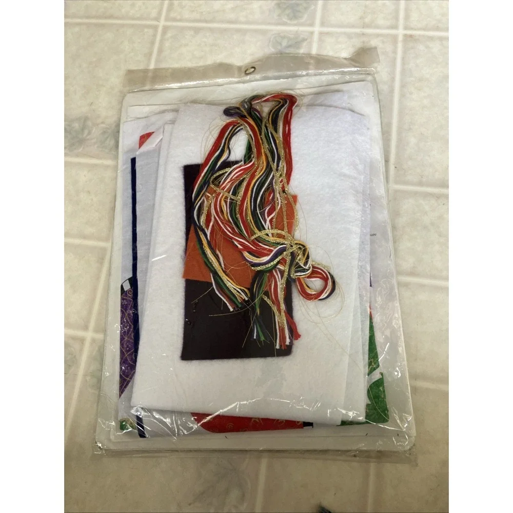 Sunset Embroidery Felt Jolly Snowman Stocking Kit 18121 Christmas Holiday Sealed